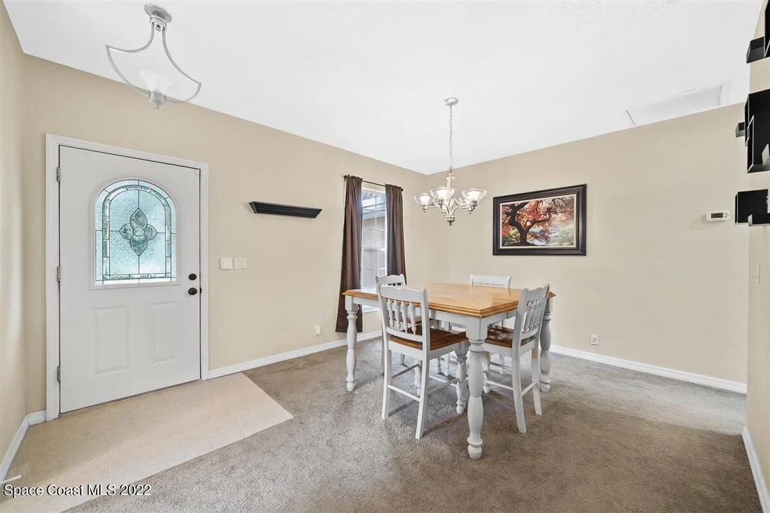 Photo of 6355 Angus Street