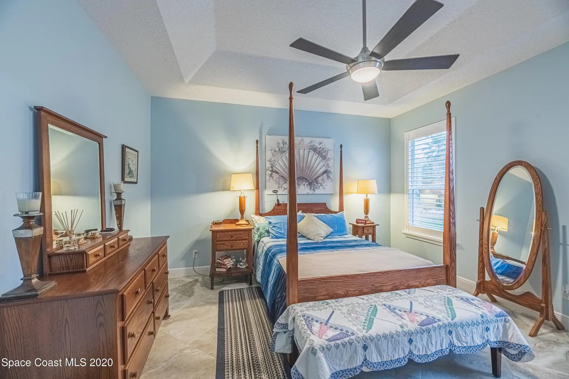 Photo of 338 Renaissance Avenue
