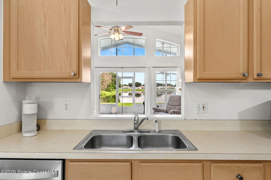 Photo of 1623 Vista Lake Circle