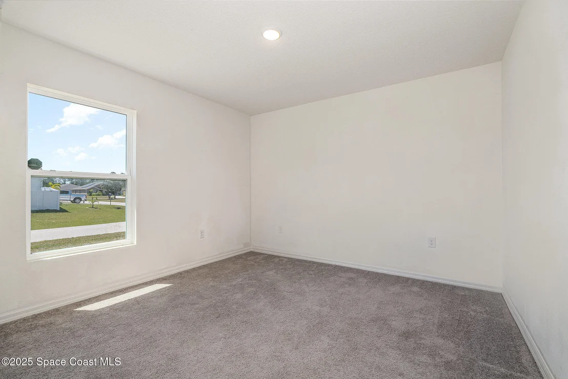 Photo of 2359 Fallkirk Avenue