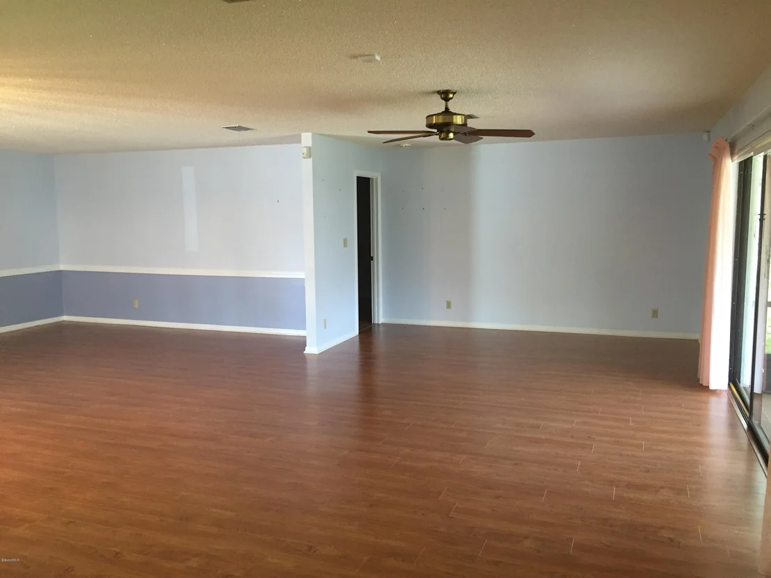 Photo of 1735 Figtree Drive