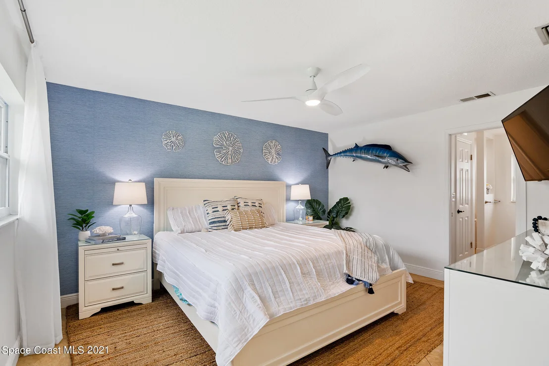 Photo of 680 Poinsetta Drive