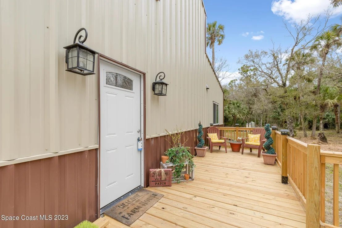 Photo of 1370 Gopher Slough Road
