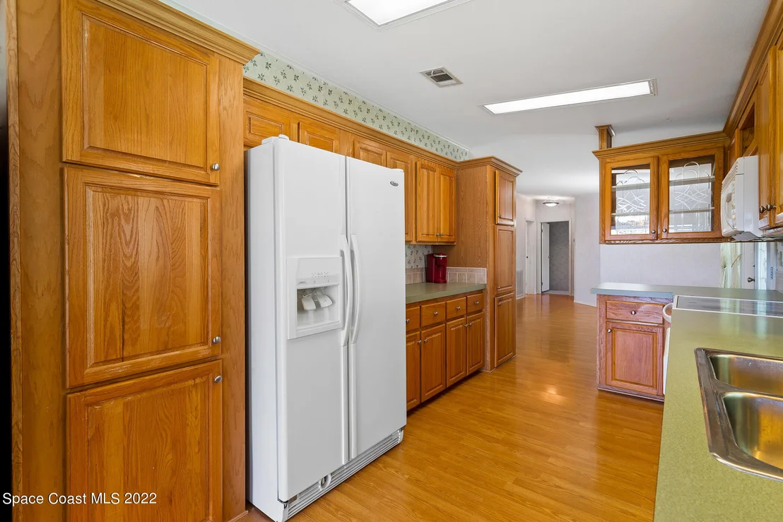 Photo of Unit 120 at 685 Outer Drive