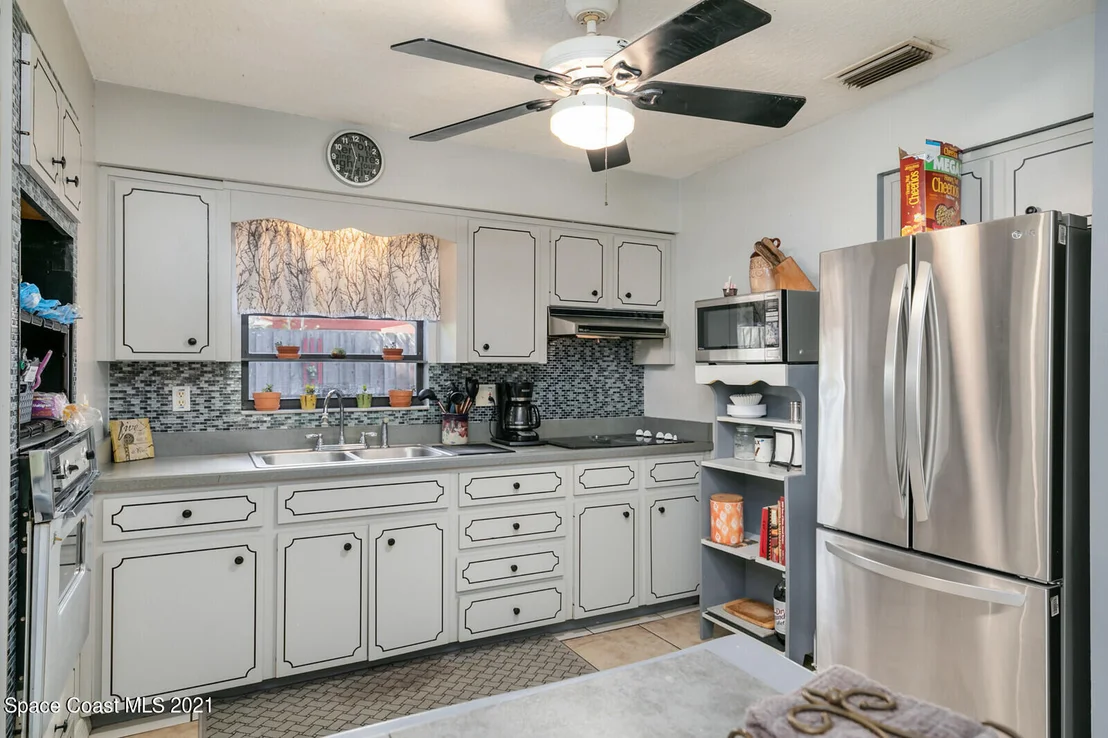 Photo of 2655 Floridiane Drive