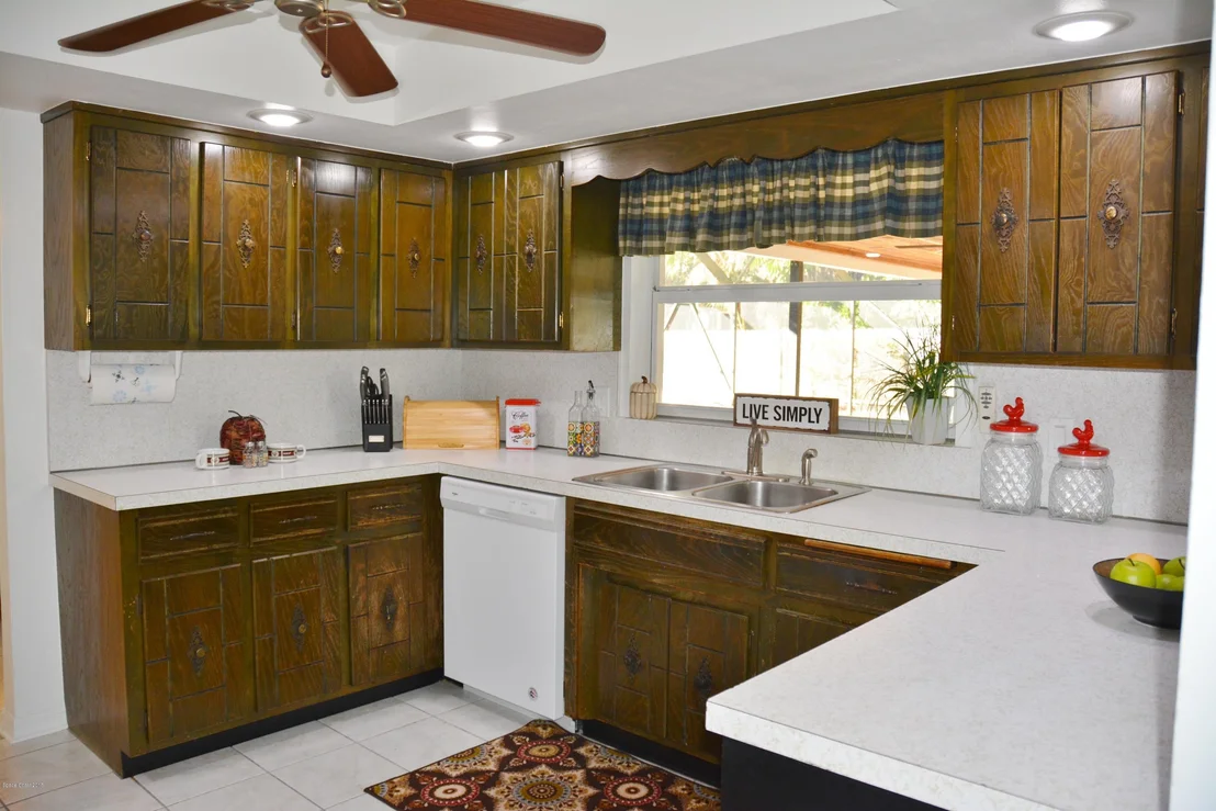 Photo of 740 Oak Ridge Drive