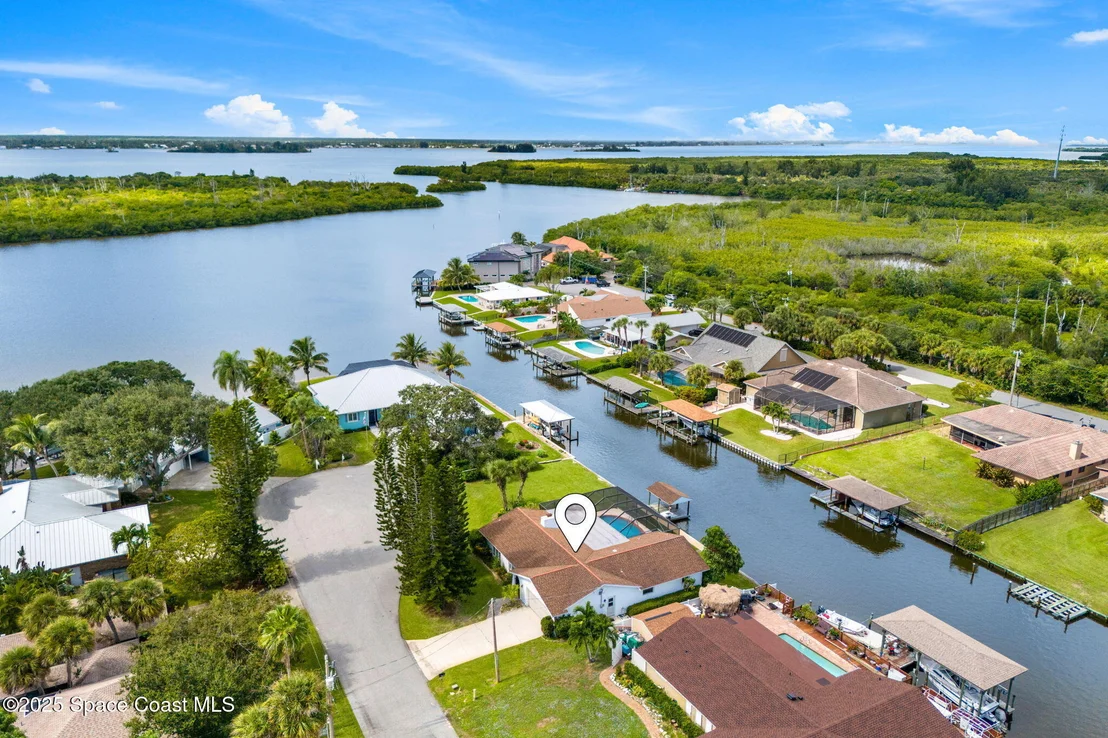 Photo of 424 Arrowhead Lane