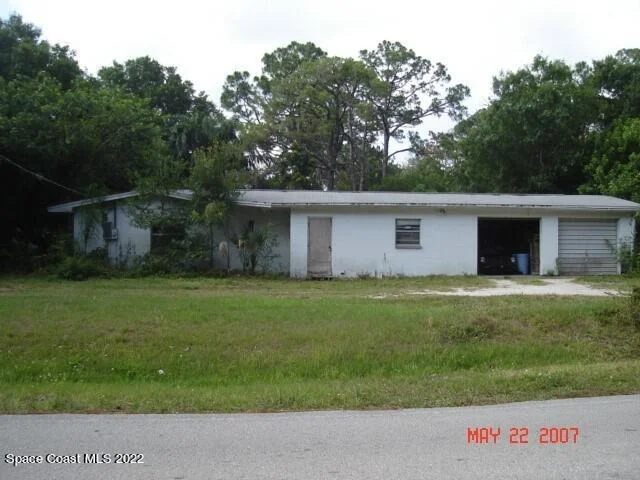 Photo of 6915 Sheridan Road