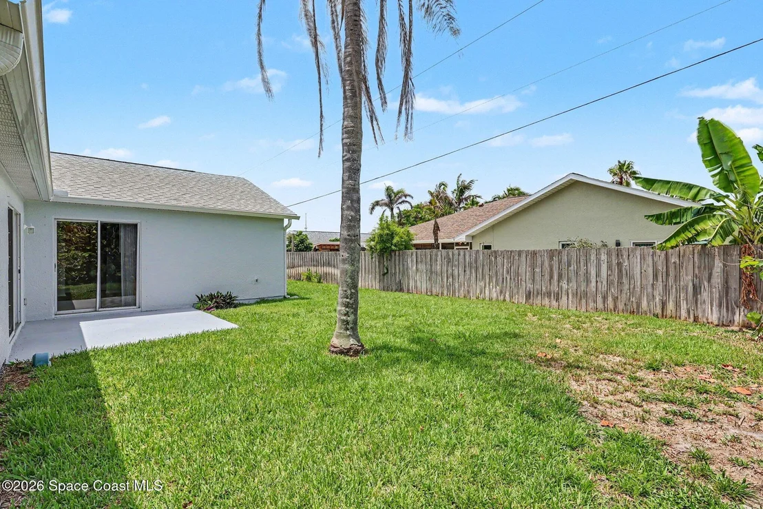 Photo of 660 Palm Drive