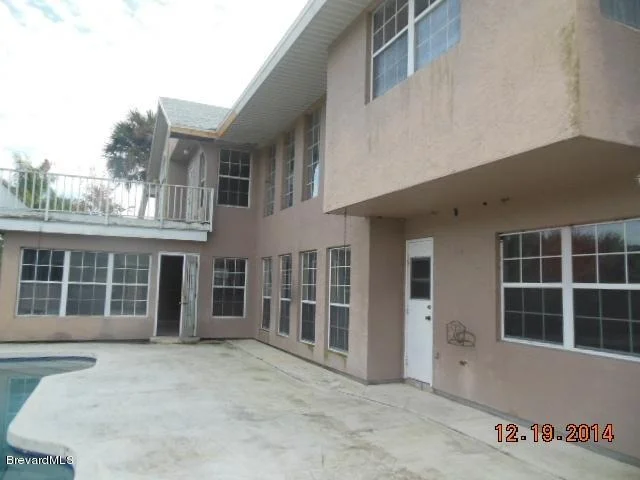 Photo of 1070 Fairlawn Drive