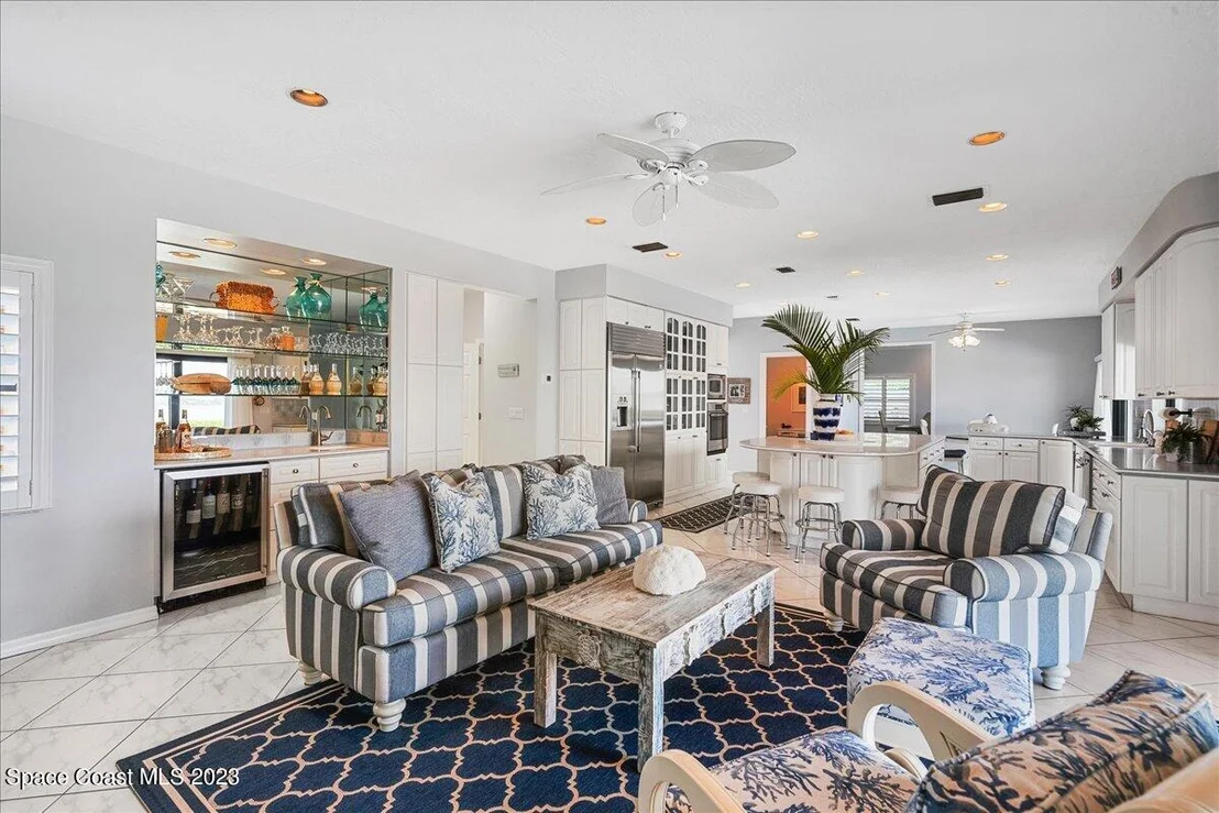Photo of 544 Lanternback Island Drive