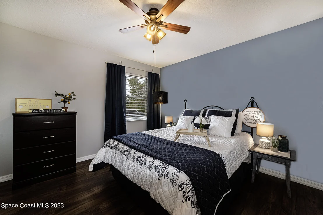 Photo of 735 Autumn Glen Drive