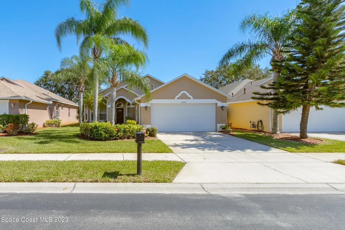 Photo of 4481 Portage Trail
