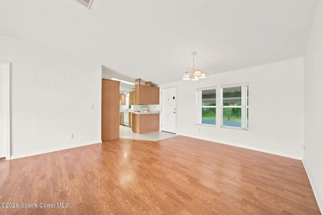 Photo of 322 Scenic Drive