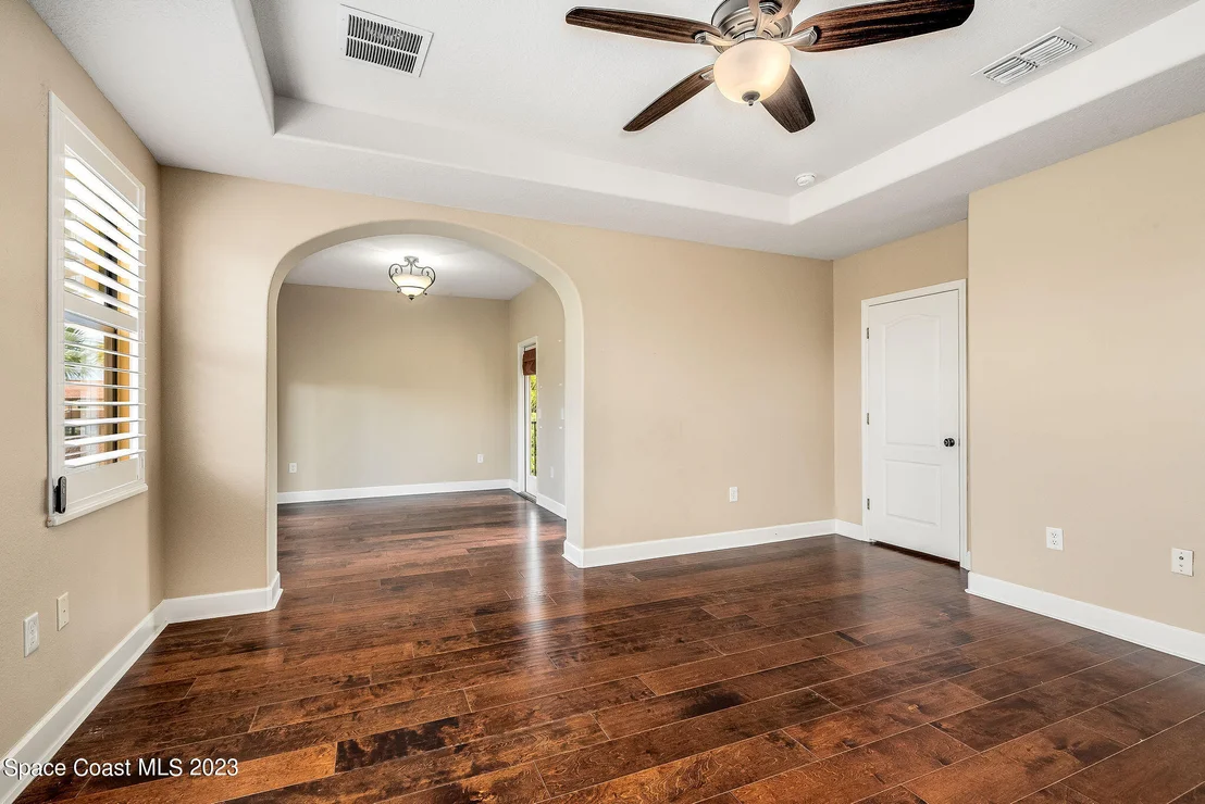 Photo of 609 Monterey Drive