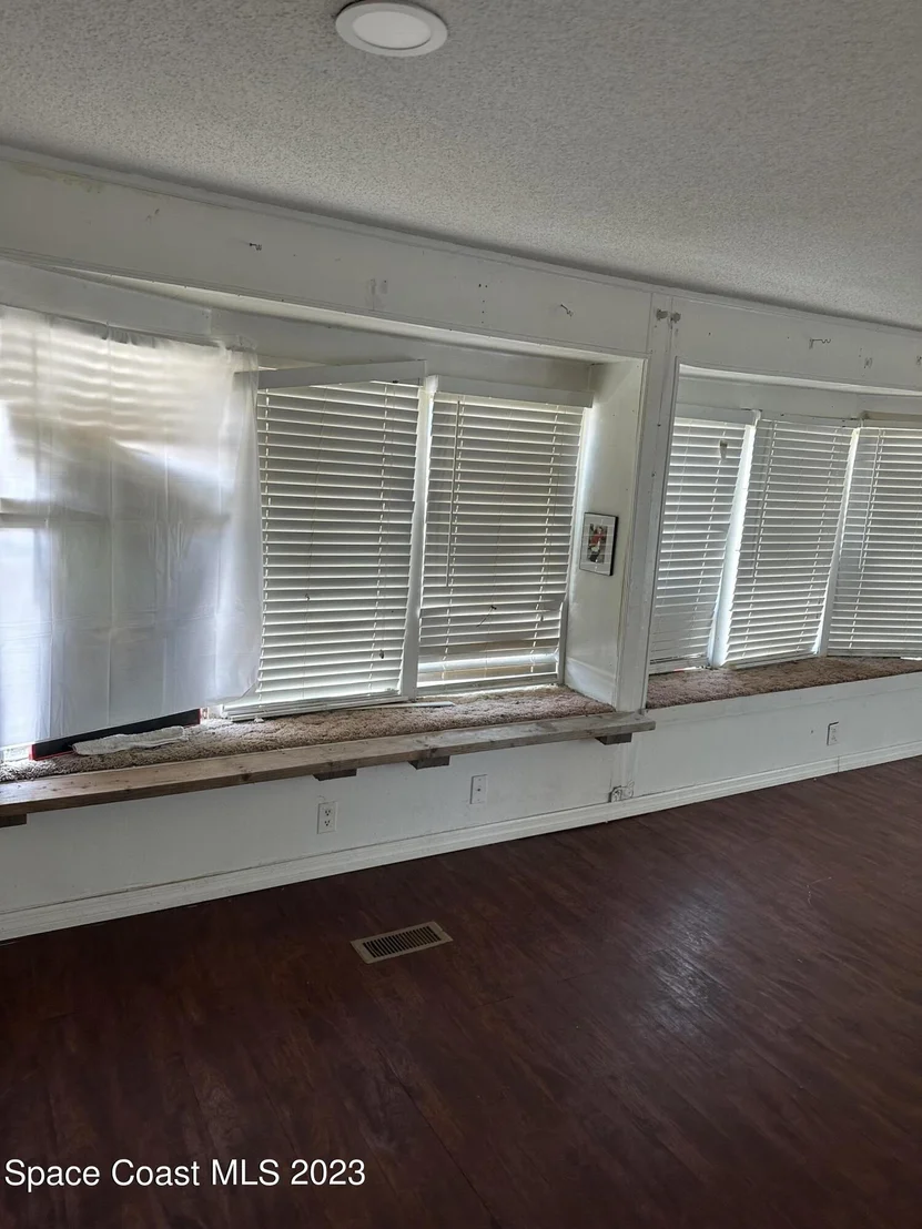 Photo of 318 Wixie Street
