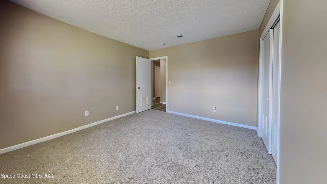 Photo of 1403 Gleneagles Circle