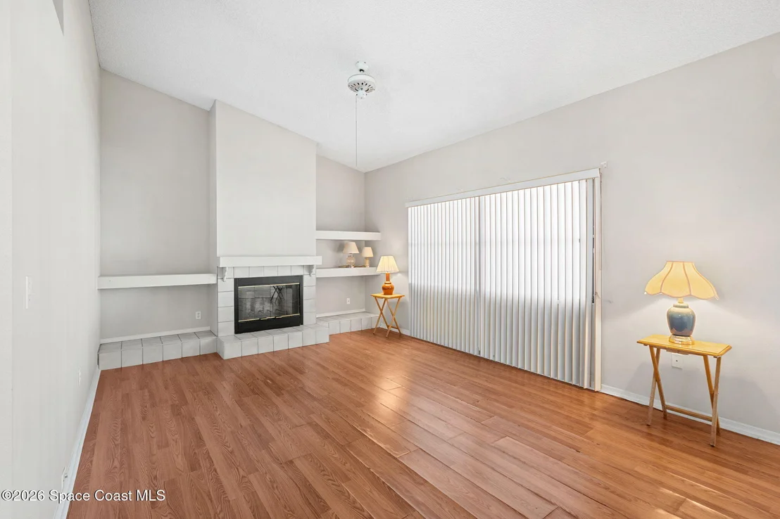 Photo of 2086 Lionel Drive