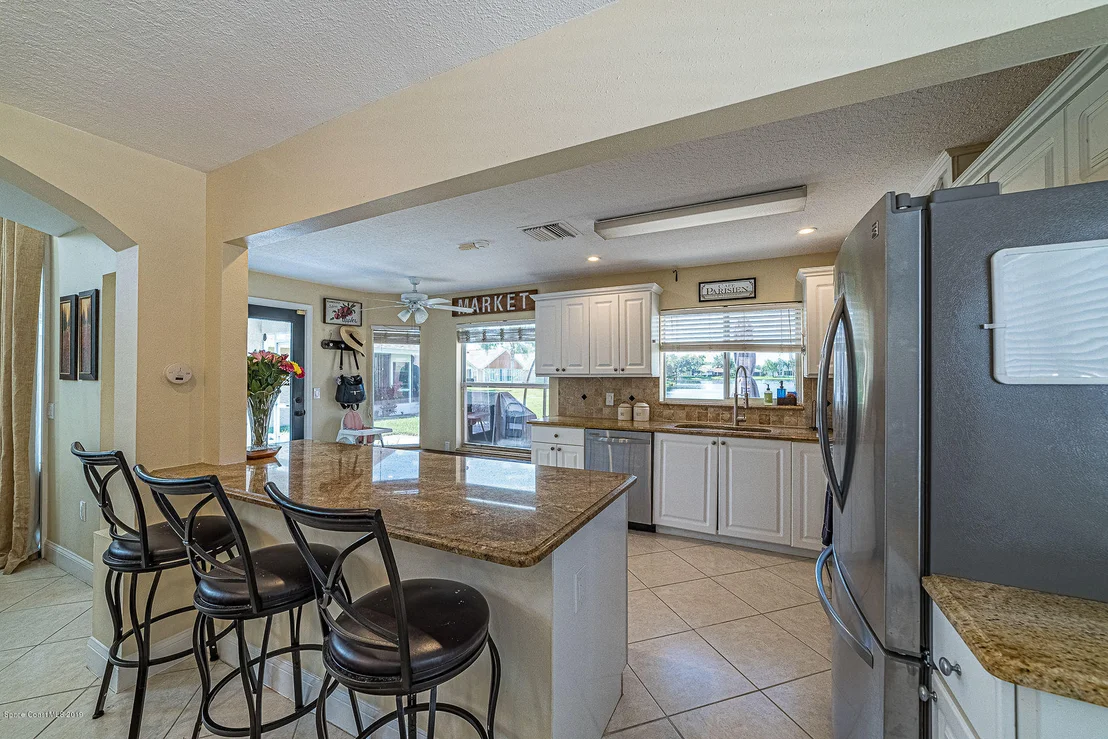 Photo of 3987 Saint Armens Circle
