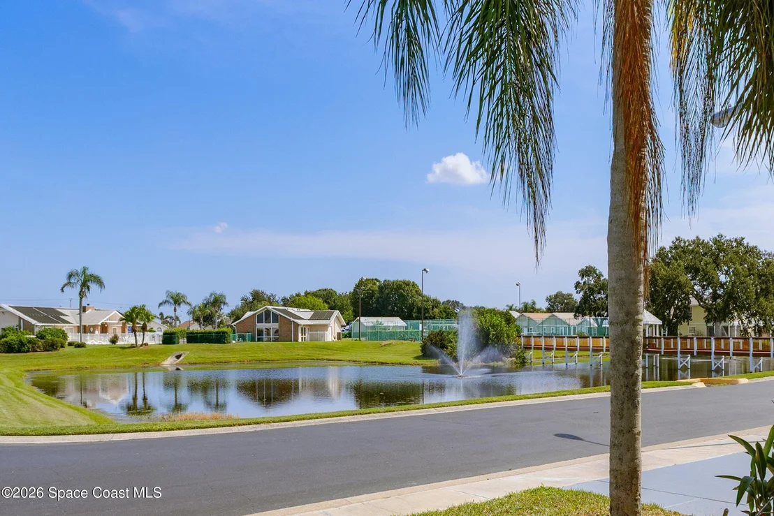 Photo of 910 Cross Lake Drive