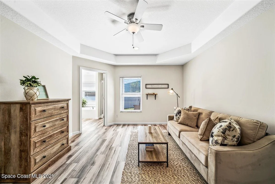 Photo of 259 Jeannie Drive