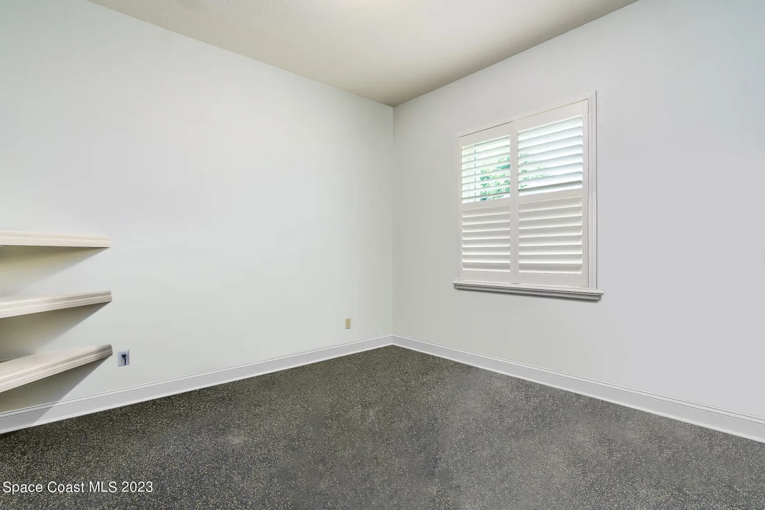 Photo of 6147 Arlington Circle