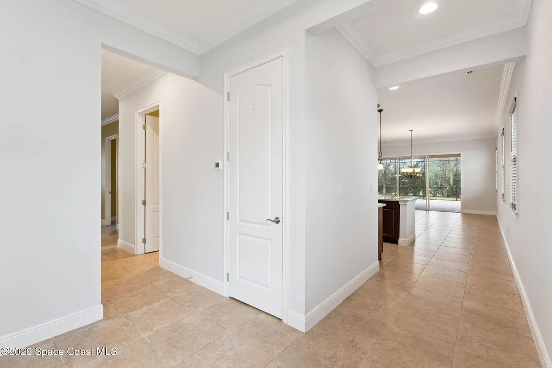 Photo of 5043 Vantage Court