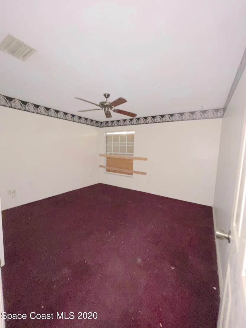 Photo of 1200 Buffing Circle SE