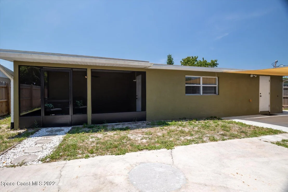 Photo of 2446 Sadler Lane