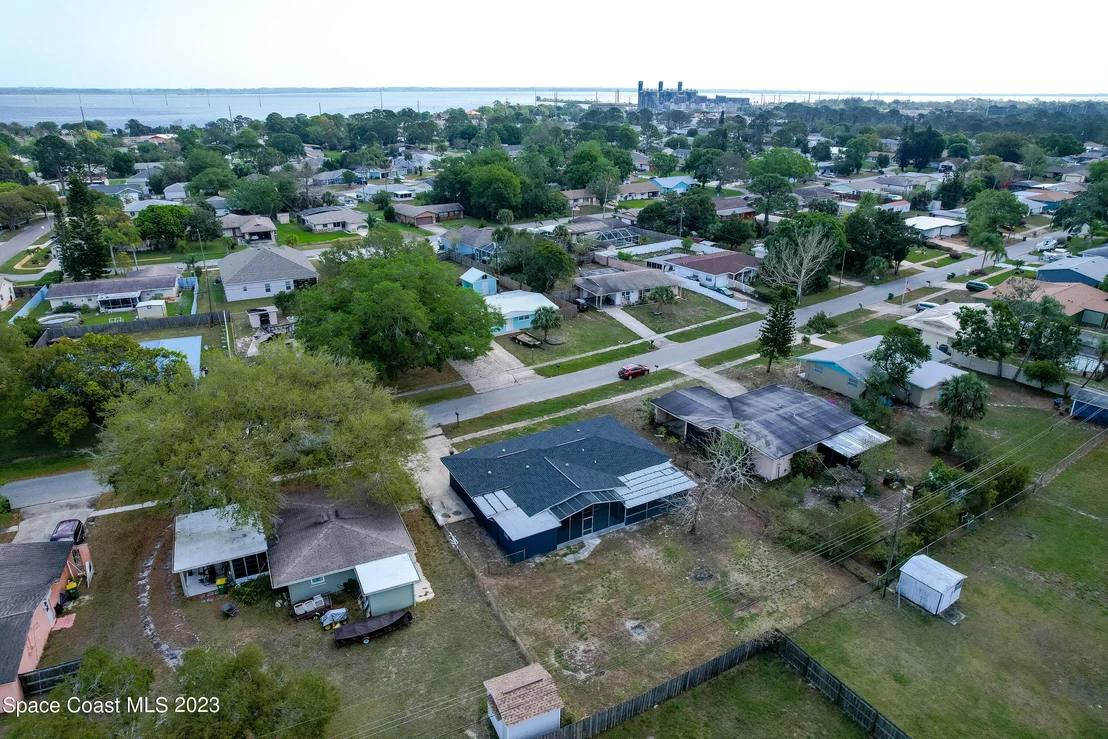 Photo of 660 Aloha Avenue