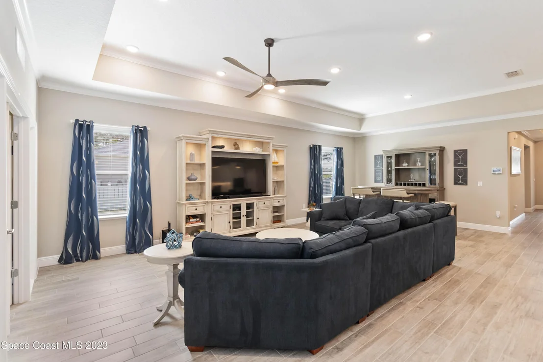 Photo of 2173 Windbrook Drive