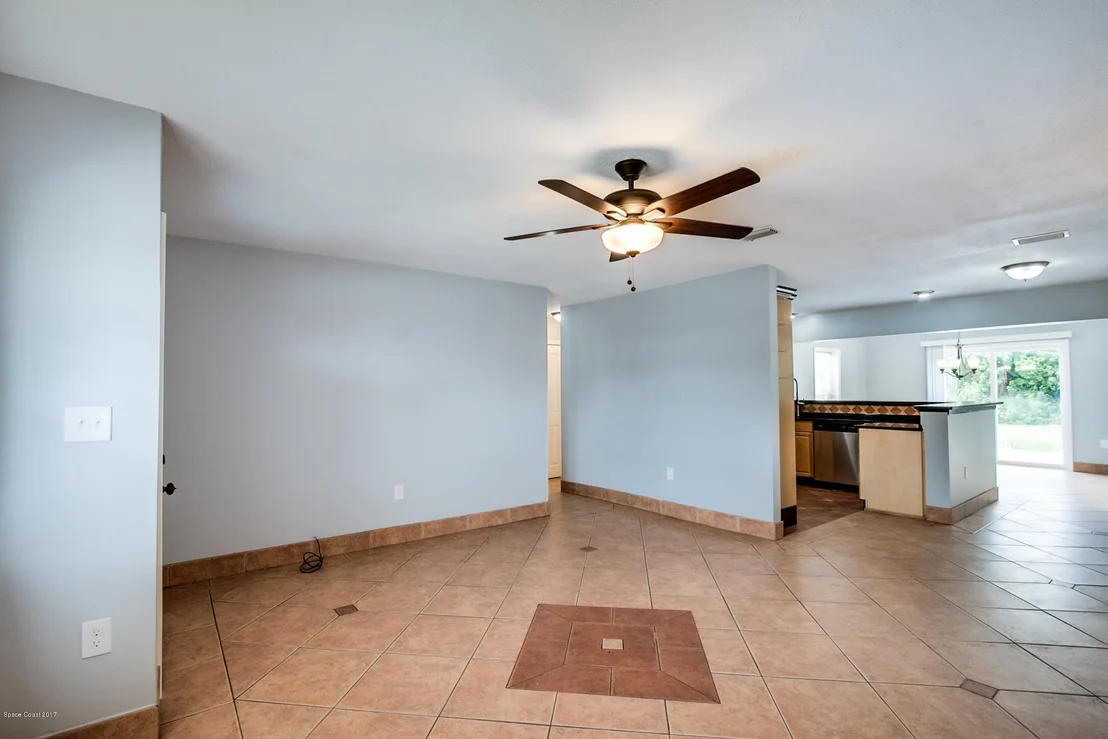 Photo of 925 Arabella Lane