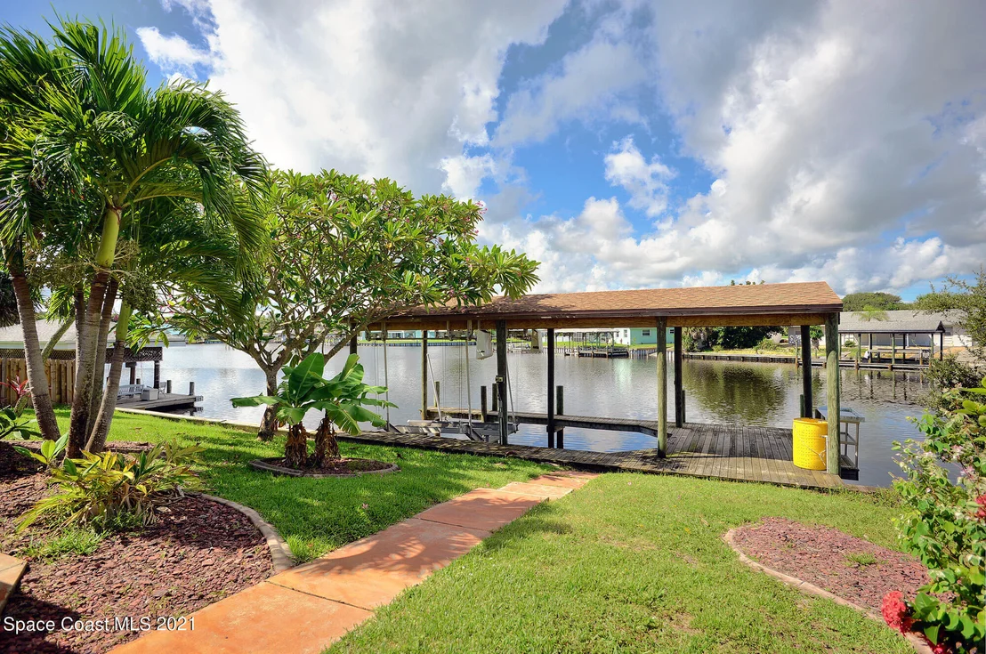 Photo of 105 Mohican Way