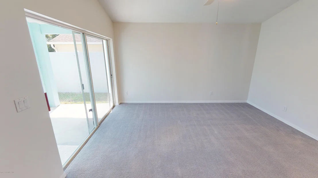 Photo of 891 Shaw Circle