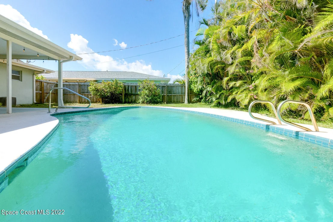 Photo of 640 Hibiscus Drive