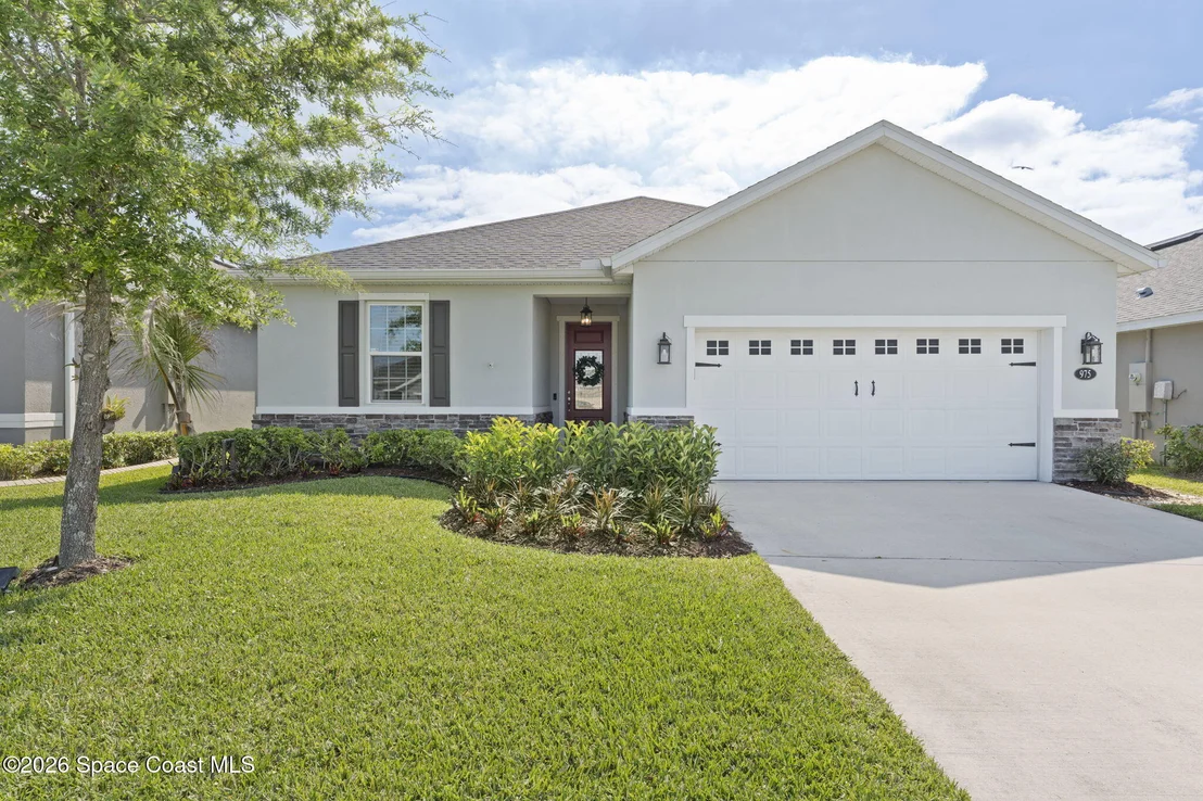 Photo of 975 Potenza Drive