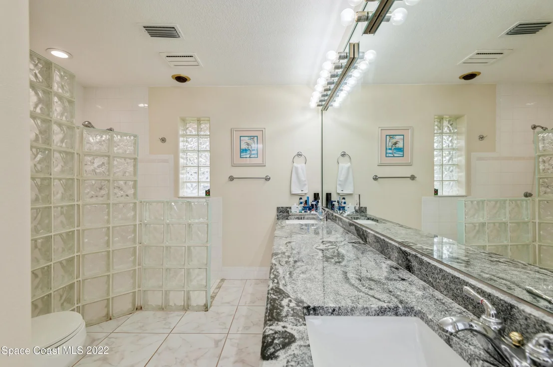Photo of 3859 N Indian River Drive
