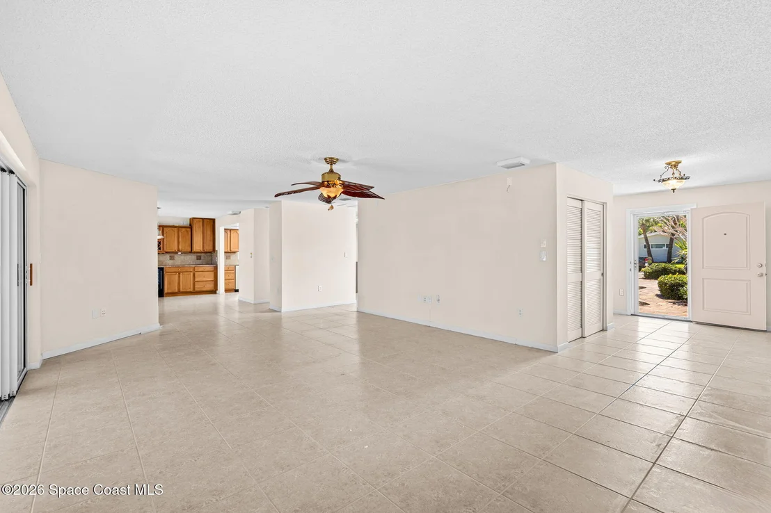 Photo of 27 Westview Lane