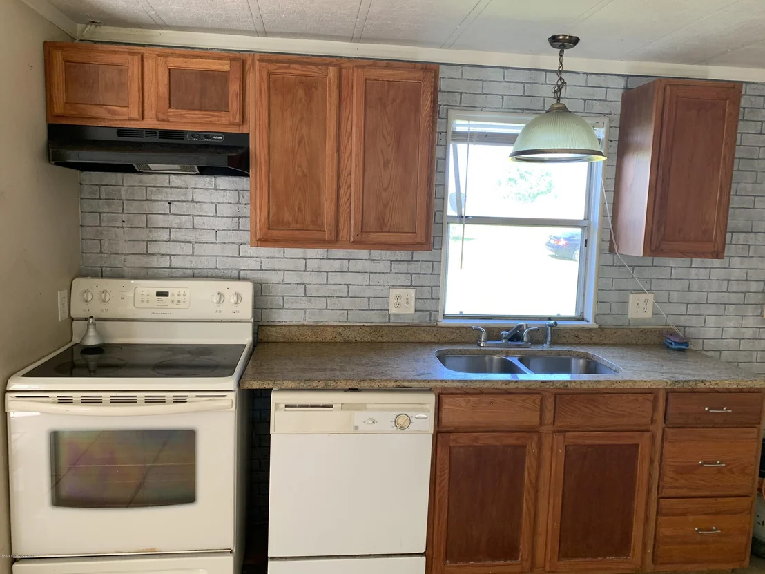 Photo of 517 Vivian Drive