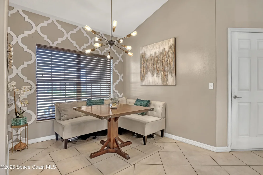Photo of 1432 Old Millpond Road
