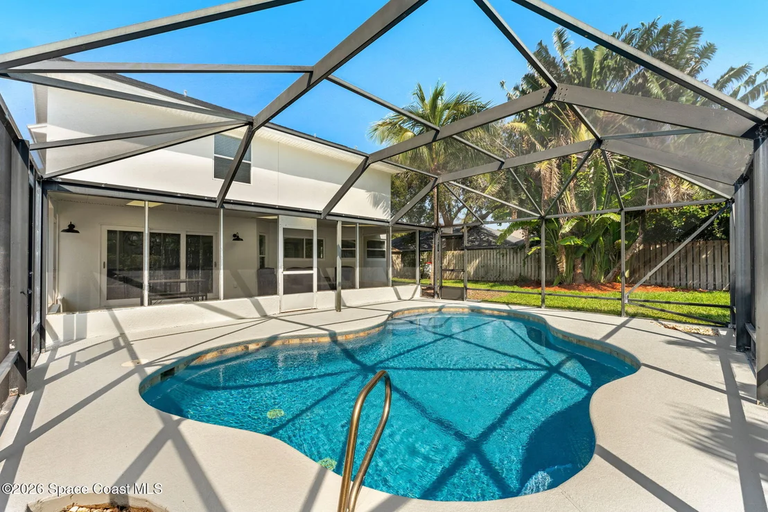 Photo of 6765 Angeles Road