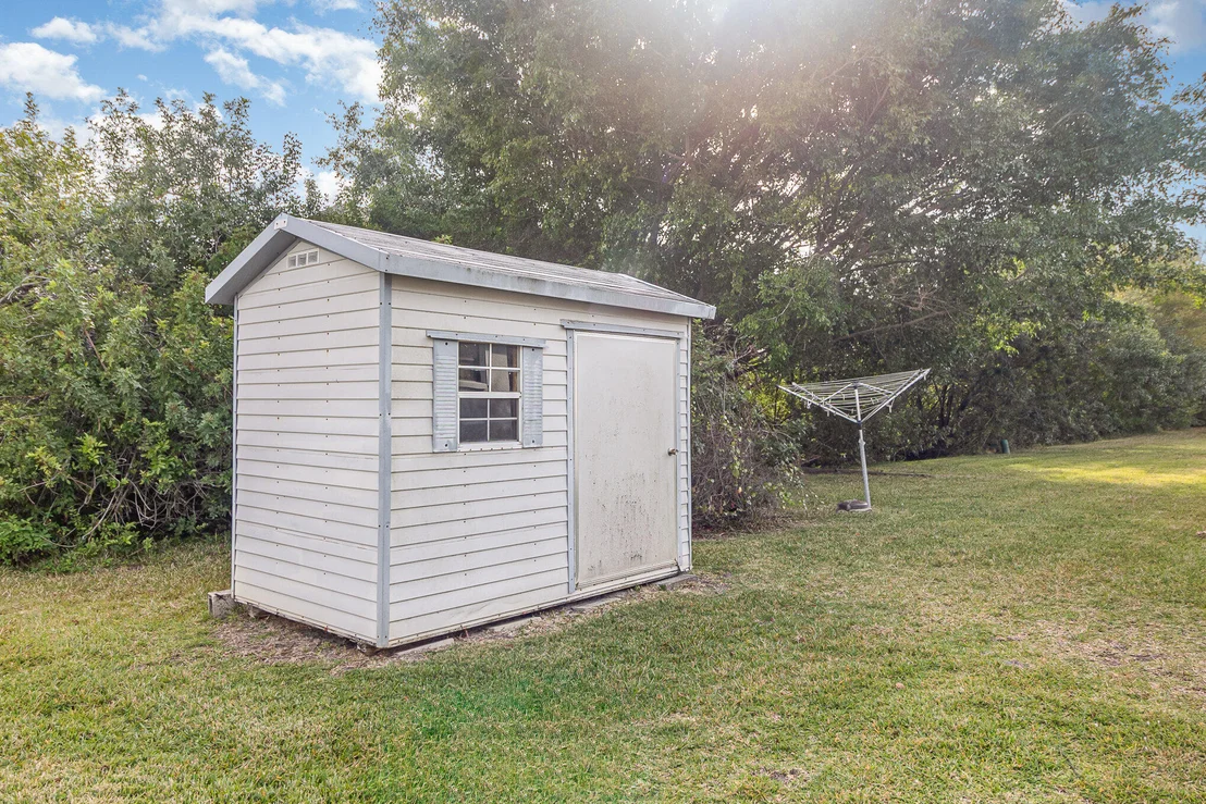 Photo of 137 Cinnamon Lake Circle