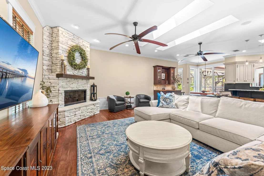 Photo of 891 Peregrine Drive