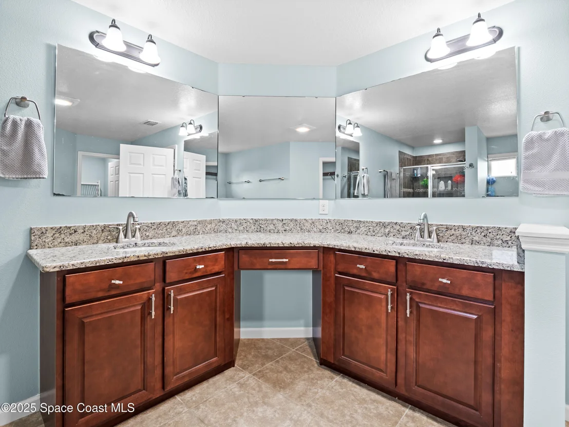 Photo of 850 Fiddleleaf Circle