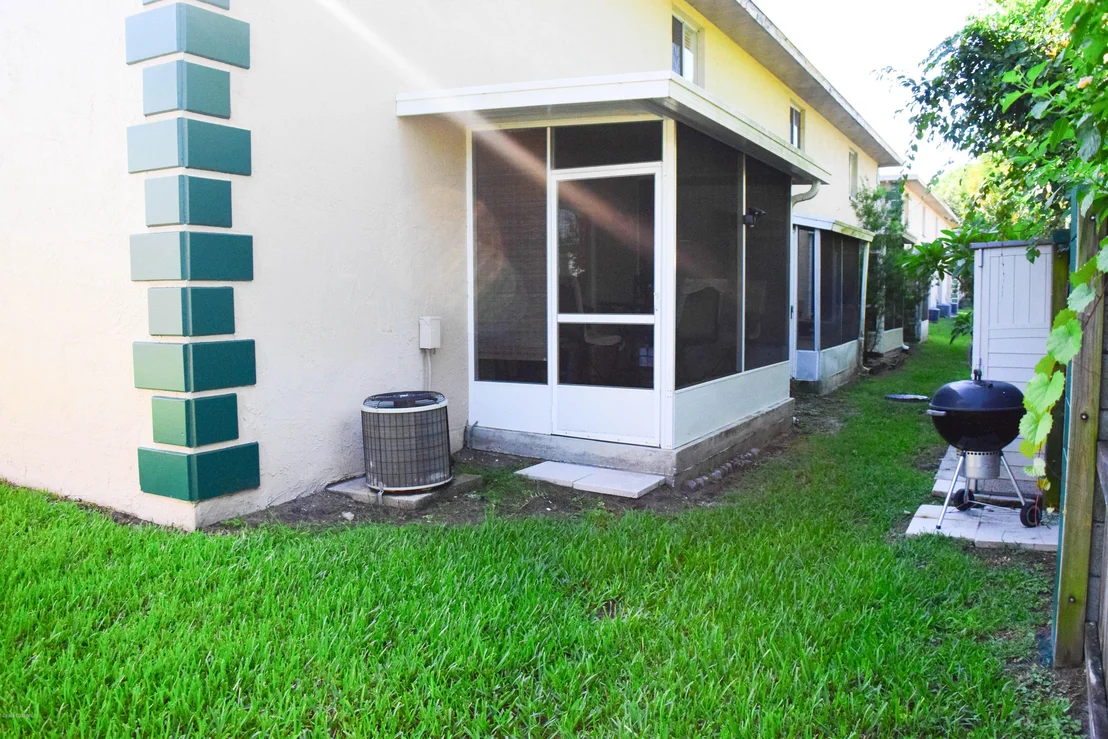 Photo of Unit 12 at 1880 Murrell Road