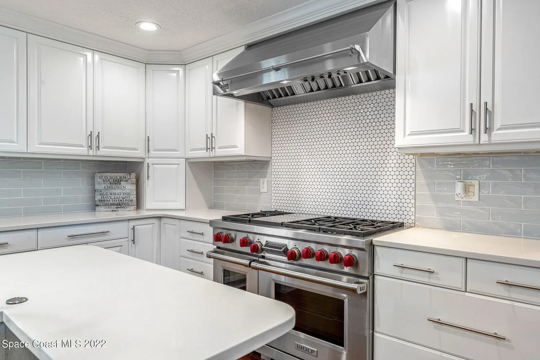 Photo of 437 River View Lane