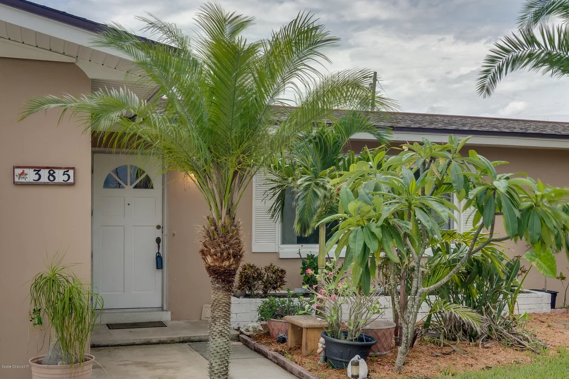Photo of 385 Yuma Drive