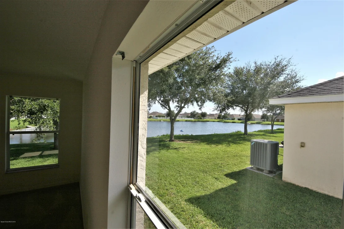 Photo of 1433 Hemingway Boulevard