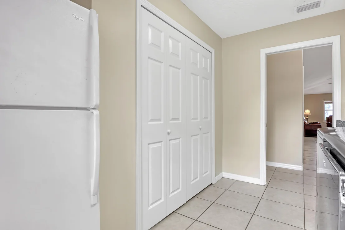 Photo of 1840 Barton Boulevard