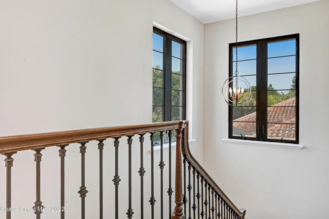 Photo of 180 Whaler Drive